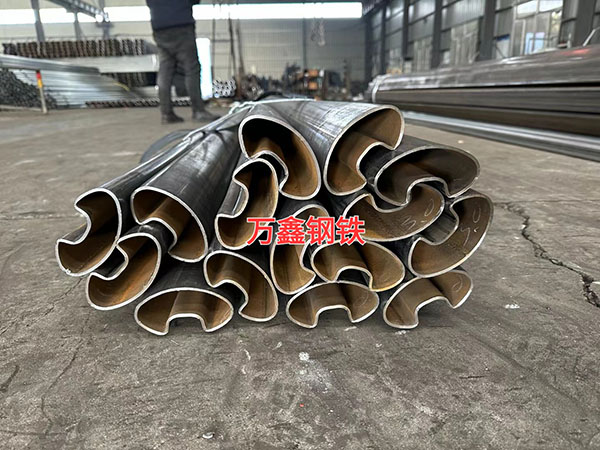 异型钢管